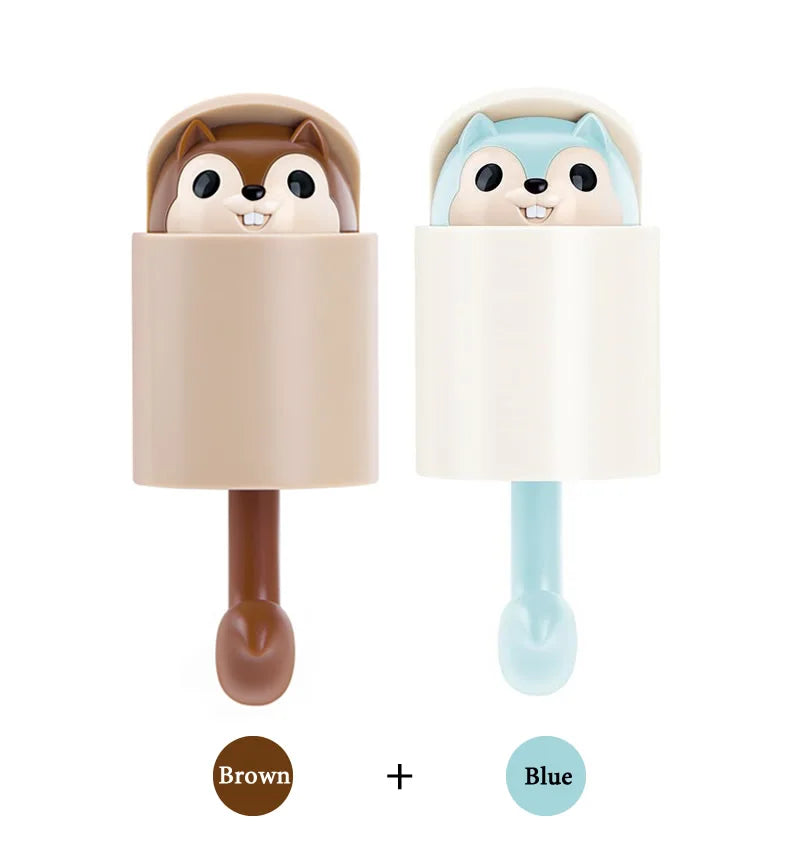 Cute Squirrel Room Hanger