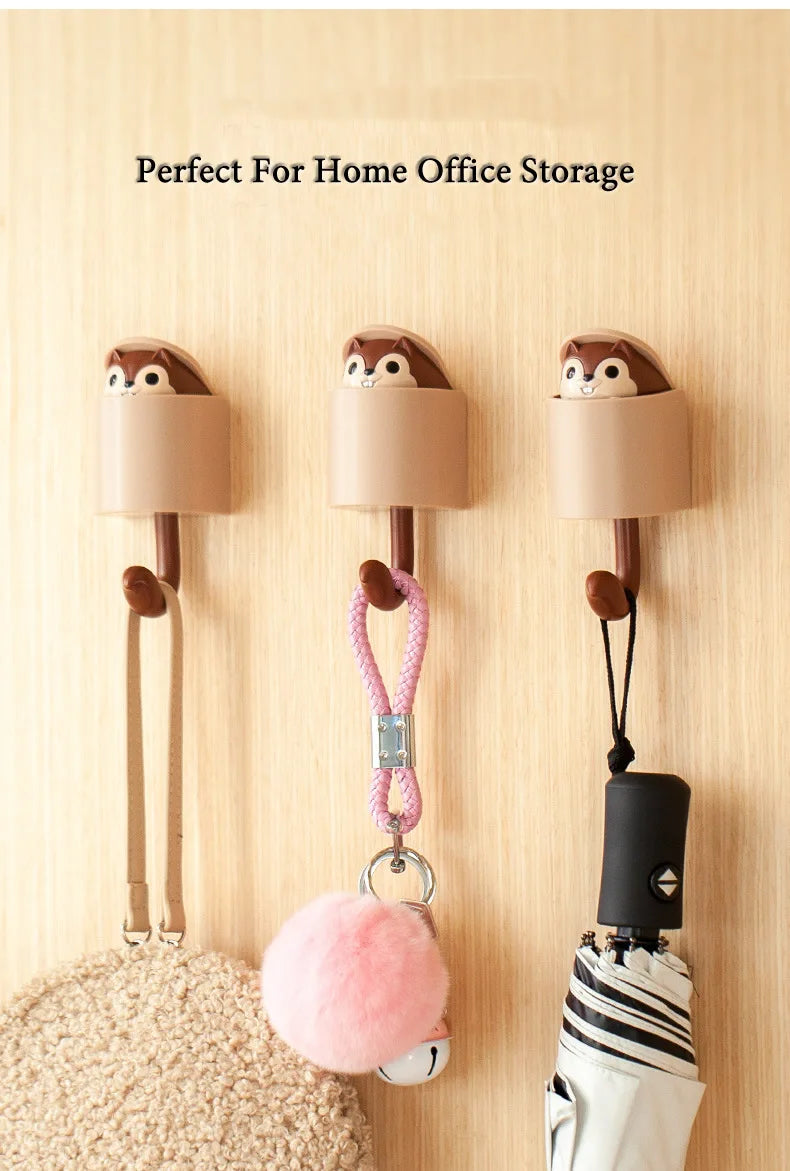 Cute Squirrel Room Hanger