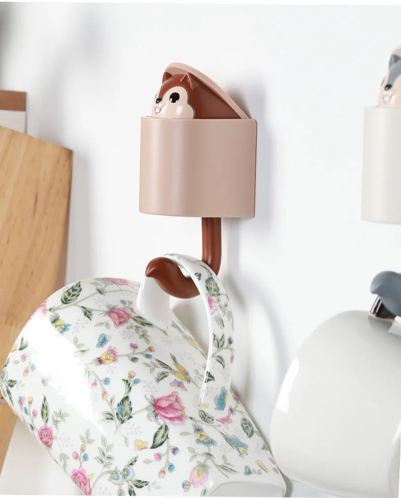 Cute Squirrel Room Hanger
