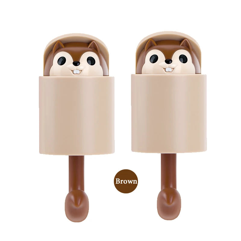 Cute Squirrel Room Hanger
