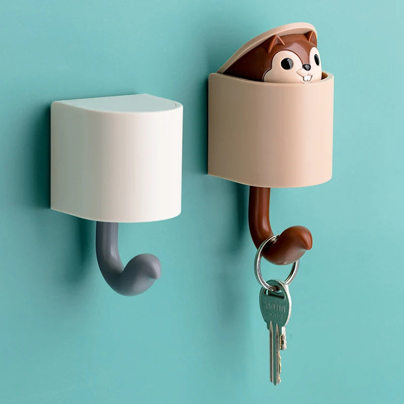 Cute Squirrel Room Hanger