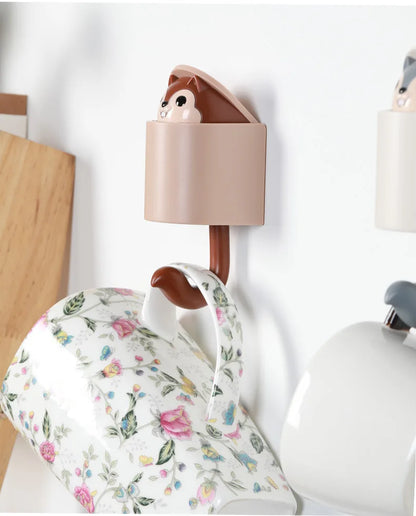 Cute Squirrel Room Hanger