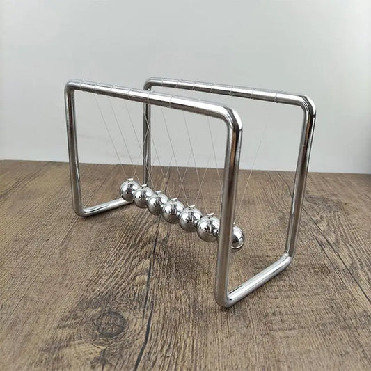 Newton Pendulum Cradle